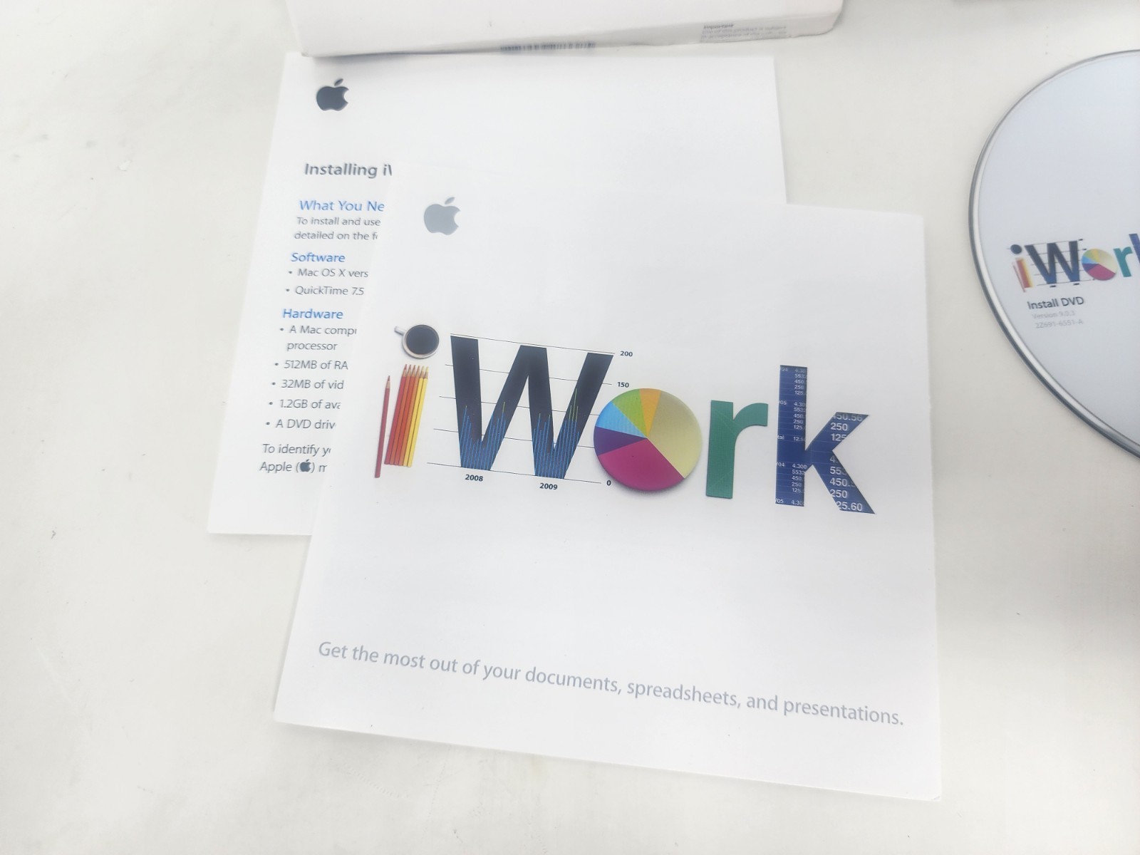 Apple iWork ’09 Full Version CD for Mac MB942Z/A Used