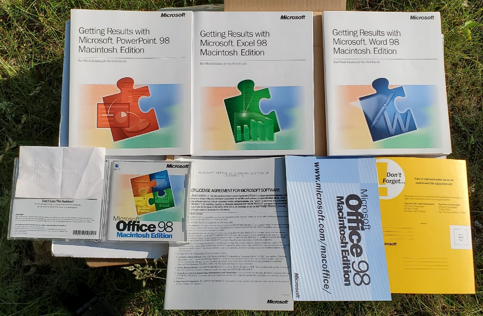 Microsoft Office 98 Macintosh Edition Academic (Power Mac OS 7.5, 1999) COMPLETE