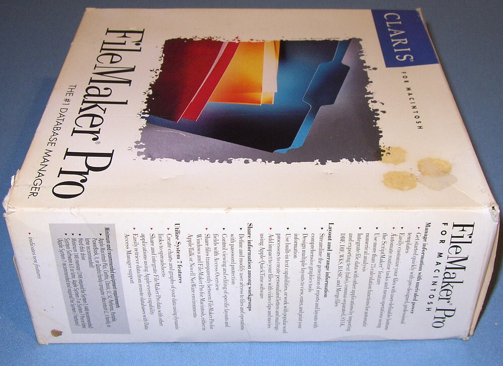 1993 Claris FileMaker Pro 2.0 Apple Macintosh OS System 7 on 3.5″ & 5.25″ Floppy