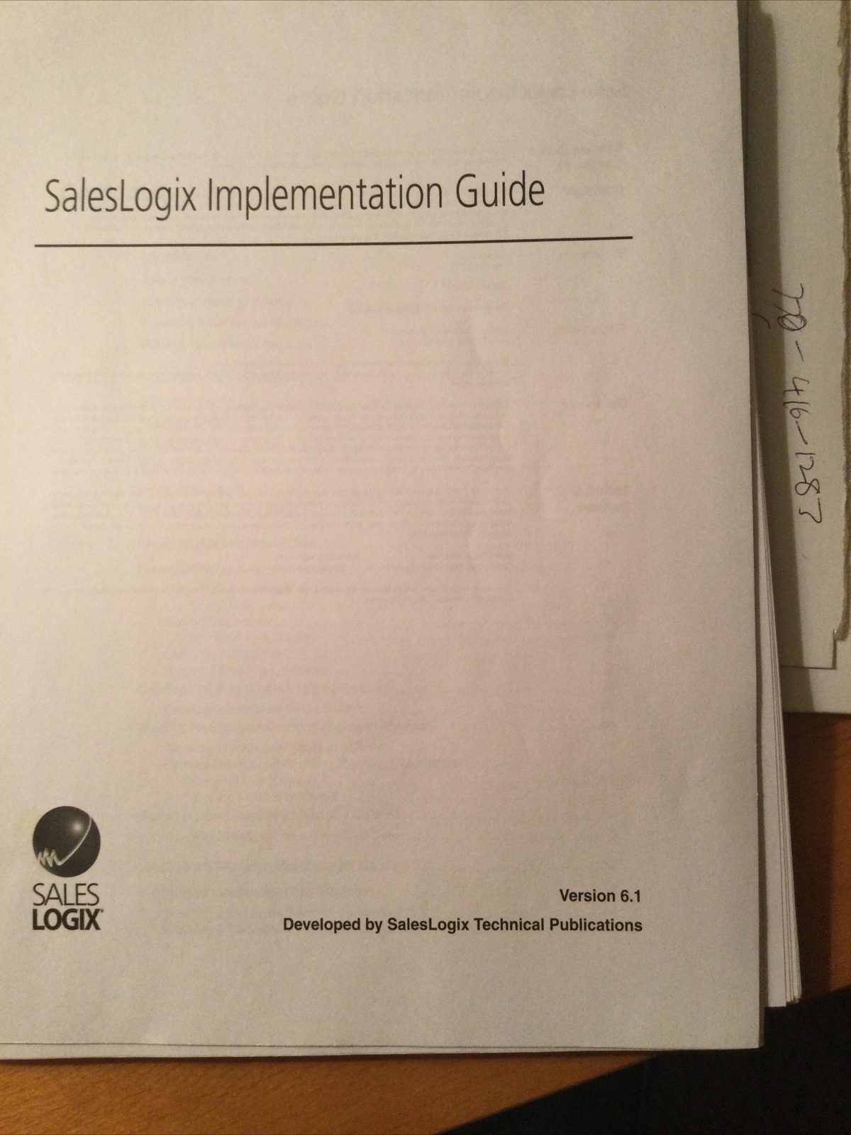 Brand New. SalesLogix 6.1 .Integrated CRM Suite. Crystal Reports Pro 8.5, Etc