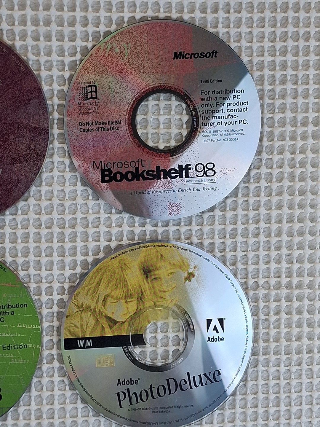 Vintage Microsoft 98 Adobe Quicken Software Disc Lot Bookshelf Encarta Money