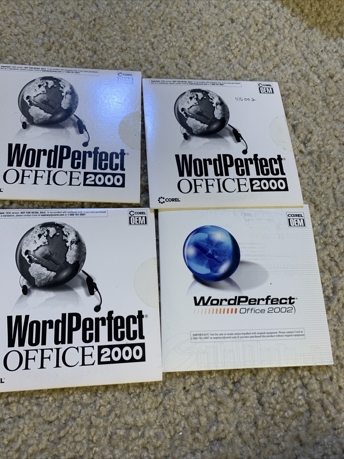 Lot Of 8 Corel WordPerfect Office 2000, 2002 See Pics