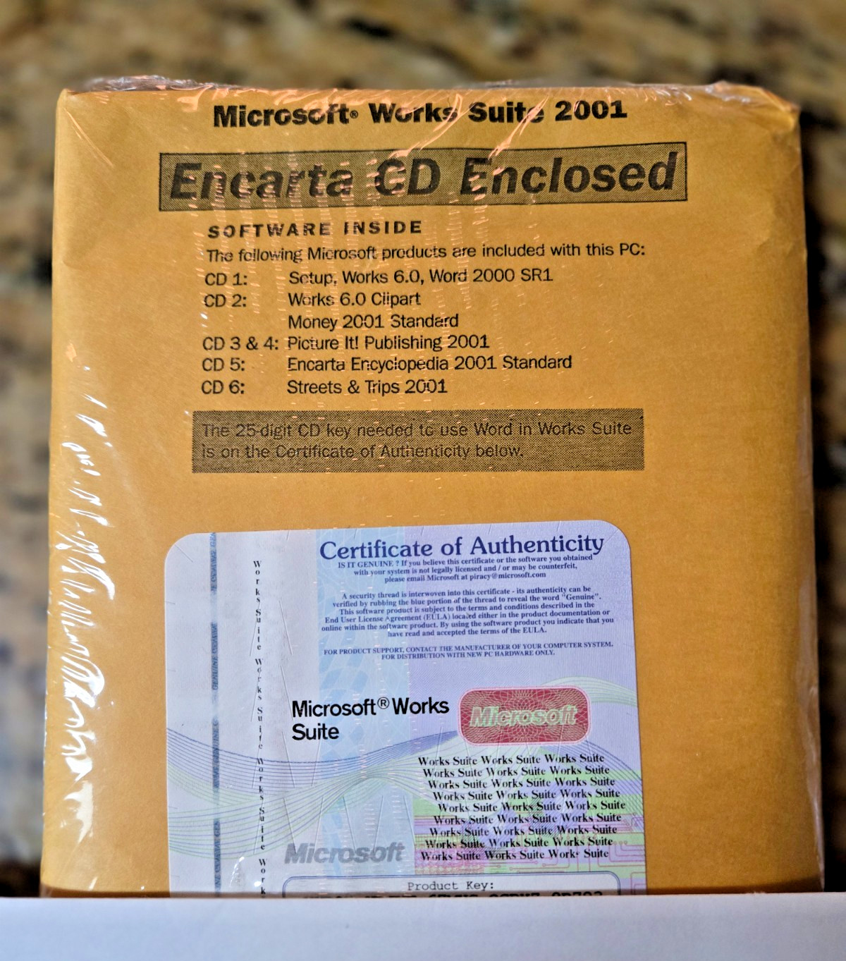 New in a Sealed Package MICROSOFT WORKS SUITE 2001 with KEY – JS57