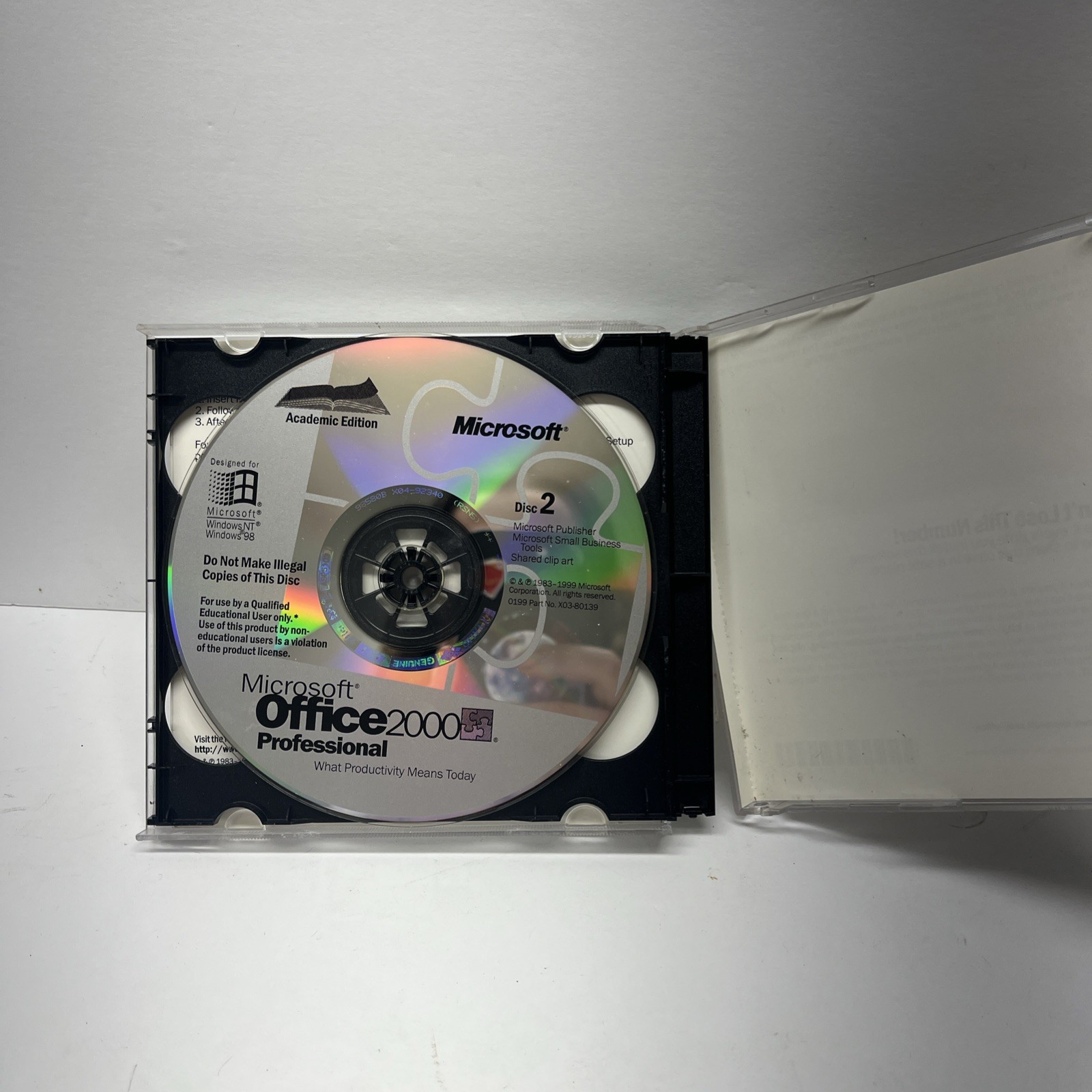Microsoft Office 2000 Professional Academic Edition ( 2 CD With Product Key)