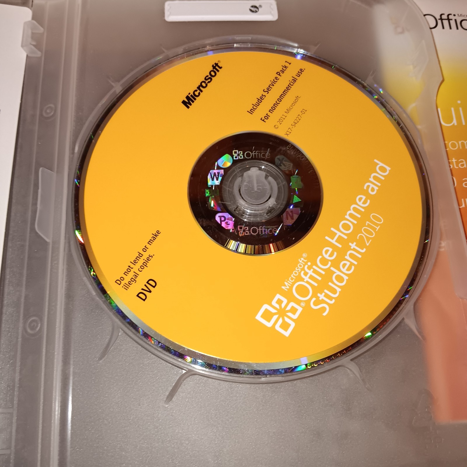Genuine Microsoft Office 2010 Home and Student Family Pack w/ Box Read
