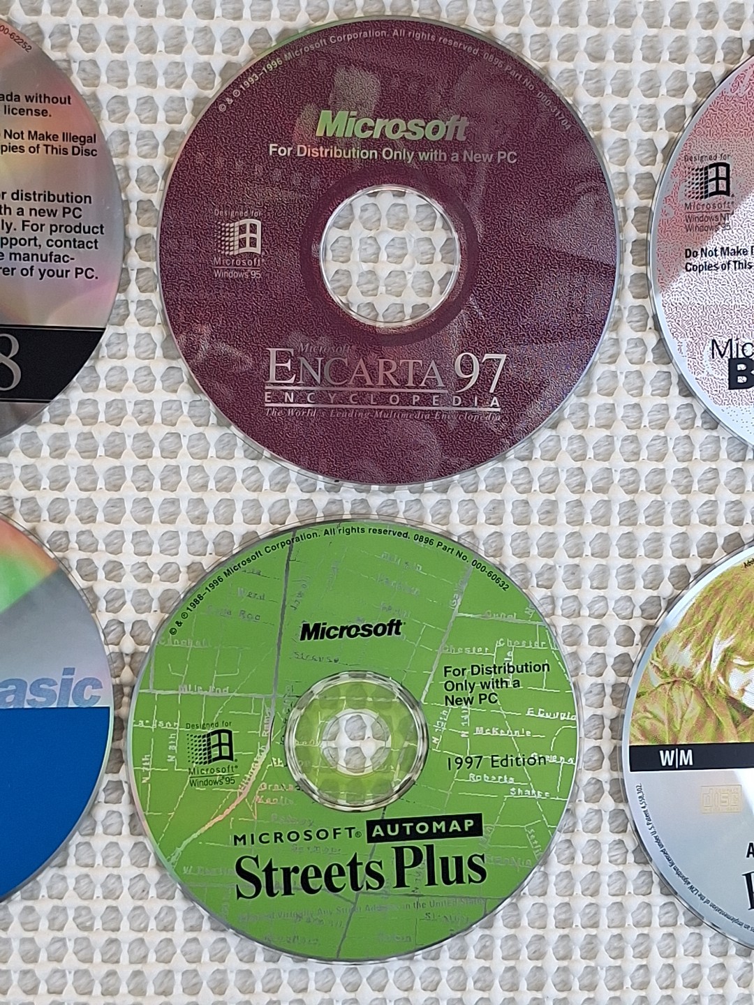Vintage Microsoft 98 Adobe Quicken Software Disc Lot Bookshelf Encarta Money
