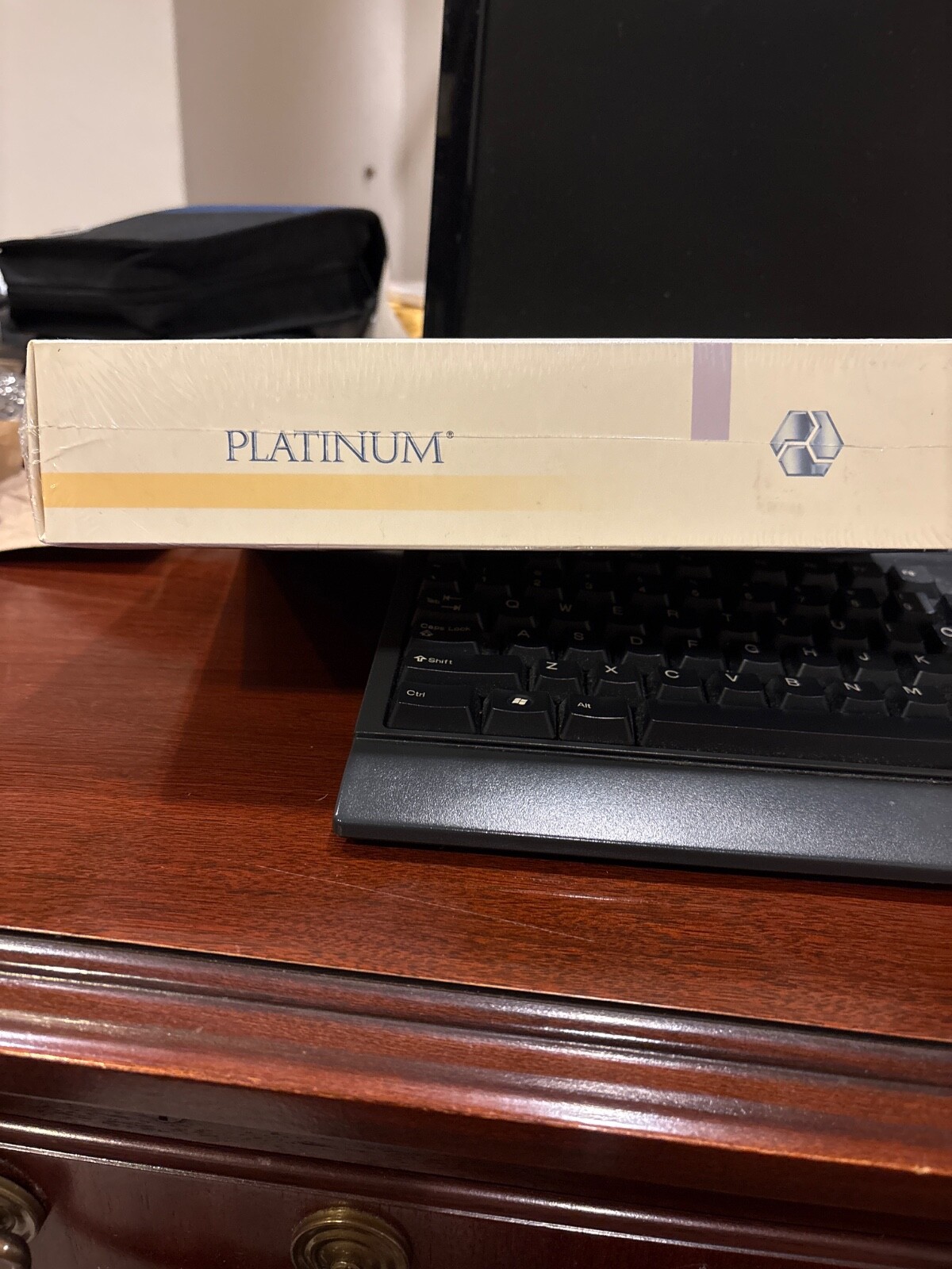 RARE BRAND NEW IN SHRINK WRAP PLATINUM ERP –PLATEAUX DATA SERVERS FOR WINDOWS.