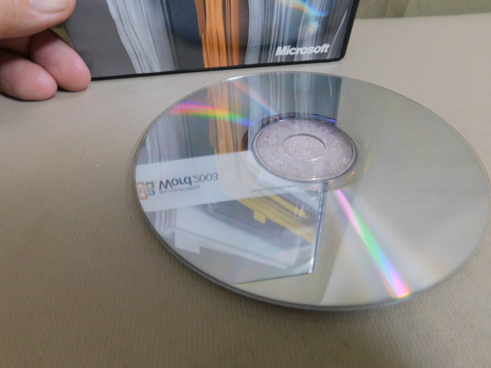Microsoft Office WORD 2003 Case & Disc with Product Key Disc VGC Clean