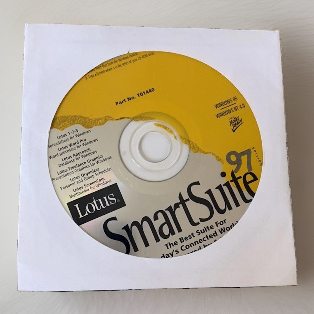 Lotus SmartSuite 97 (WordPro, 123, Organizer, Freelance,etc) Windows CD UNTESTED