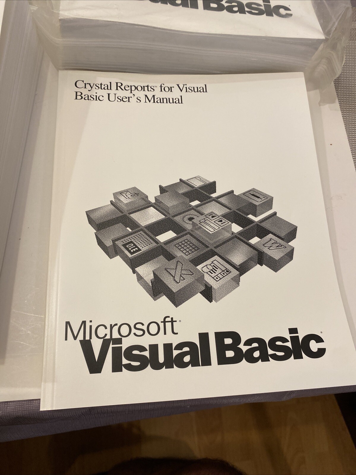 Microsoft Visual Basic 4.0 Professional Edition For Windows 95 NT 3.1 Complete
