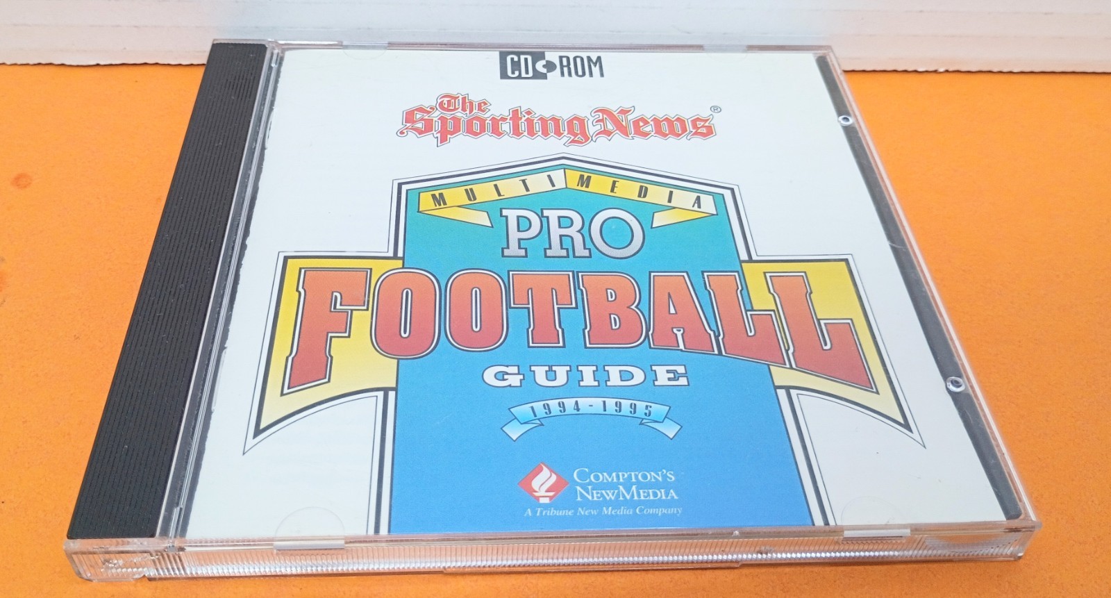 ⭐ THE SPORTING NEWS MULTIMEDIA PRO FOOTBALL GUIDE VINTAGE PC CD ROM 1994 1995