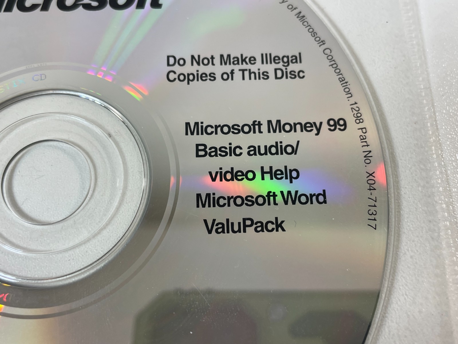 Vintage Microsoft Works Suite 99 3-Disc Set DISCS ONLY, NO PRODUCT KEY Software