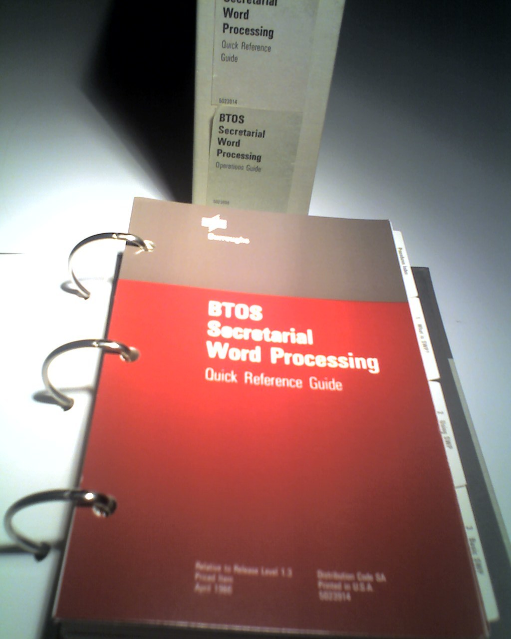 BURROUGHS/UNISYS BTOS SECRETARIAL WORD PROCESSING OPERATION/REFERENCE GUIDE