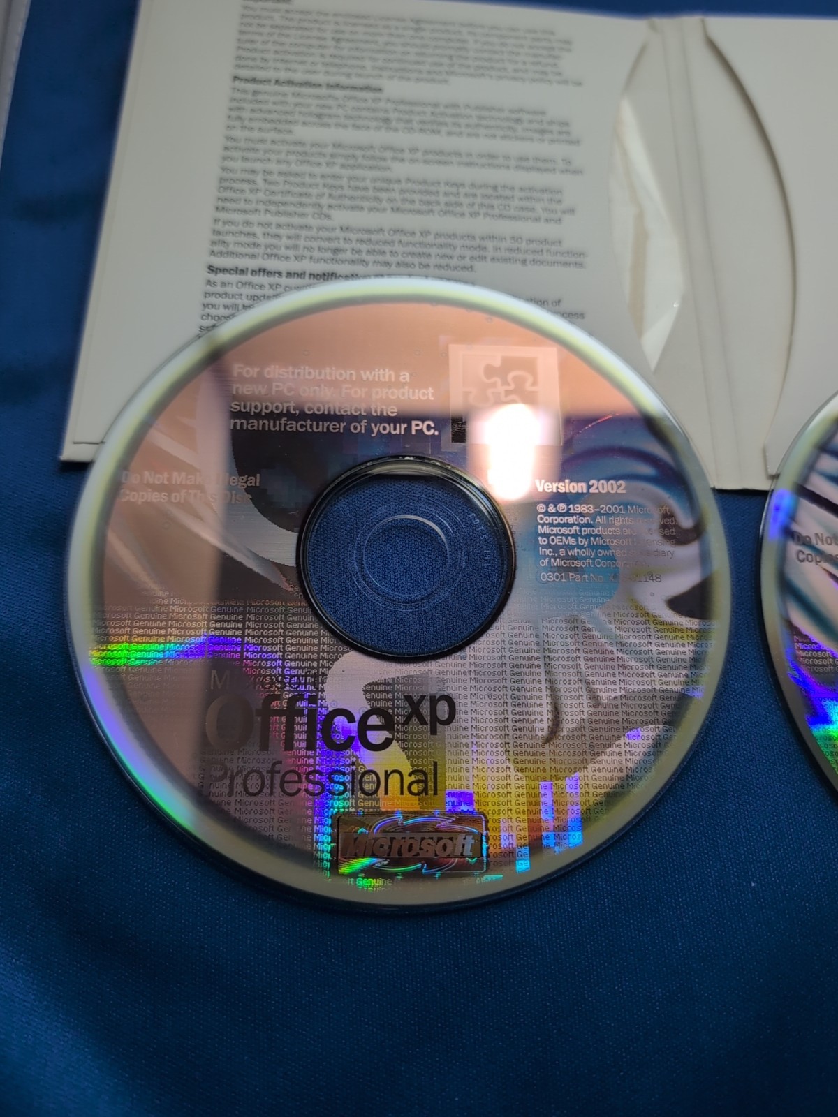 Microsoft Office XP Professional with Publisher 2002 with Product Key