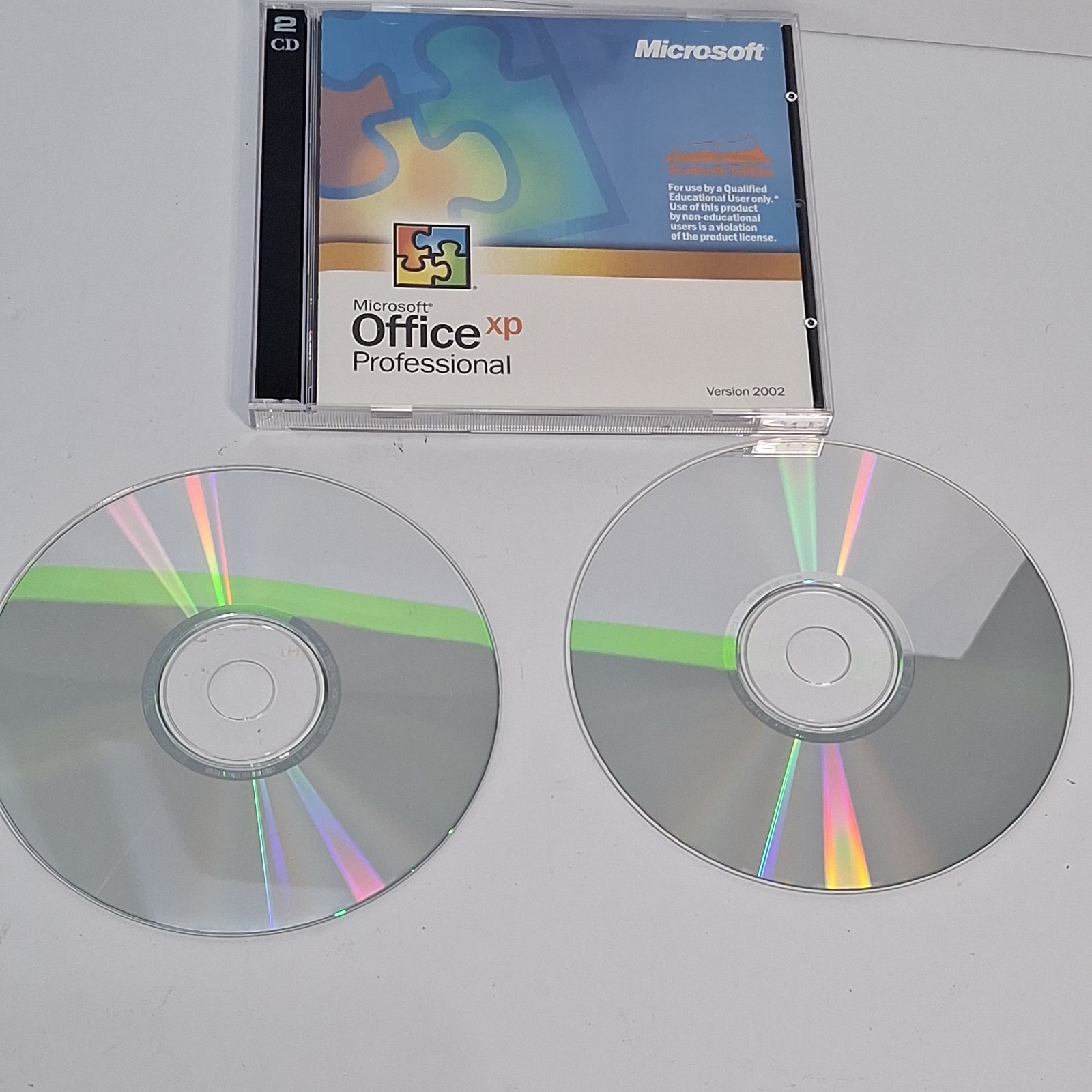 Microsoft Office XP Professional, Version 2002, 2 Discs
