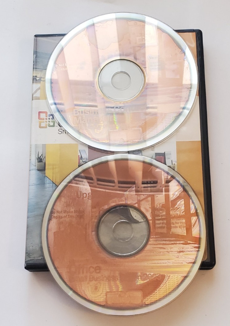 Microsoft Office 2003 Small Business Edition + Business Contact Manager, w/Key