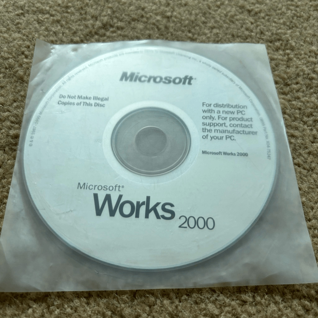 Microsoft Works 2000 Disc