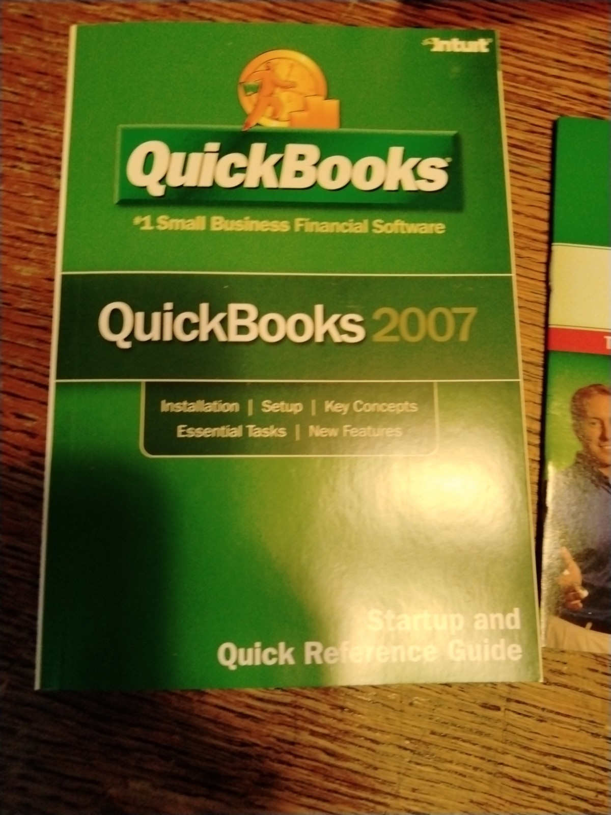 Intuit Quickbooks Pro 2007 Small Business Financial Software For Windows