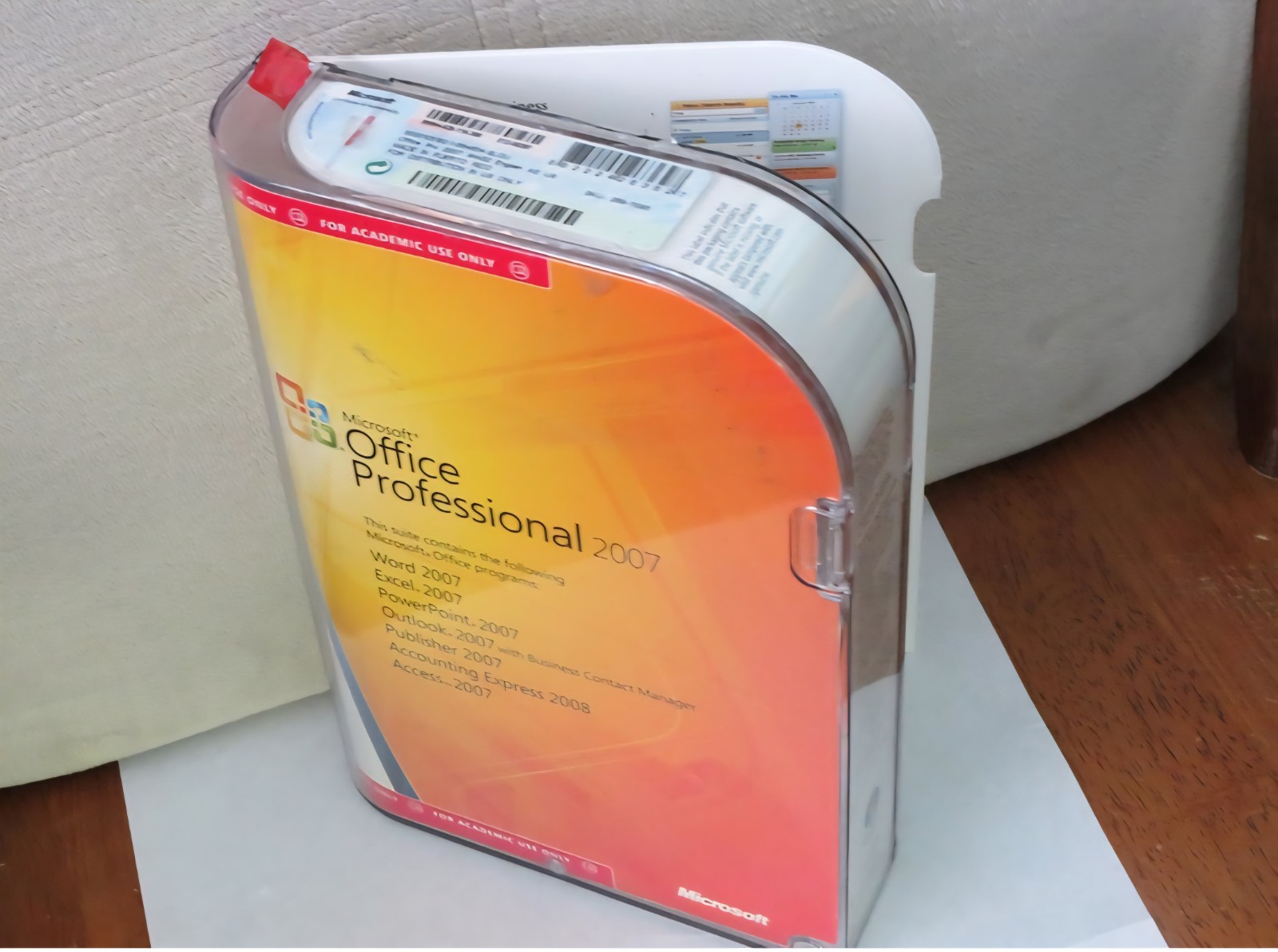 (NEW) 2007 MICROSOFT OFFICE PROFESSIONAL UPGRADE (2008 ACCT EXP) #SKU-269-11093