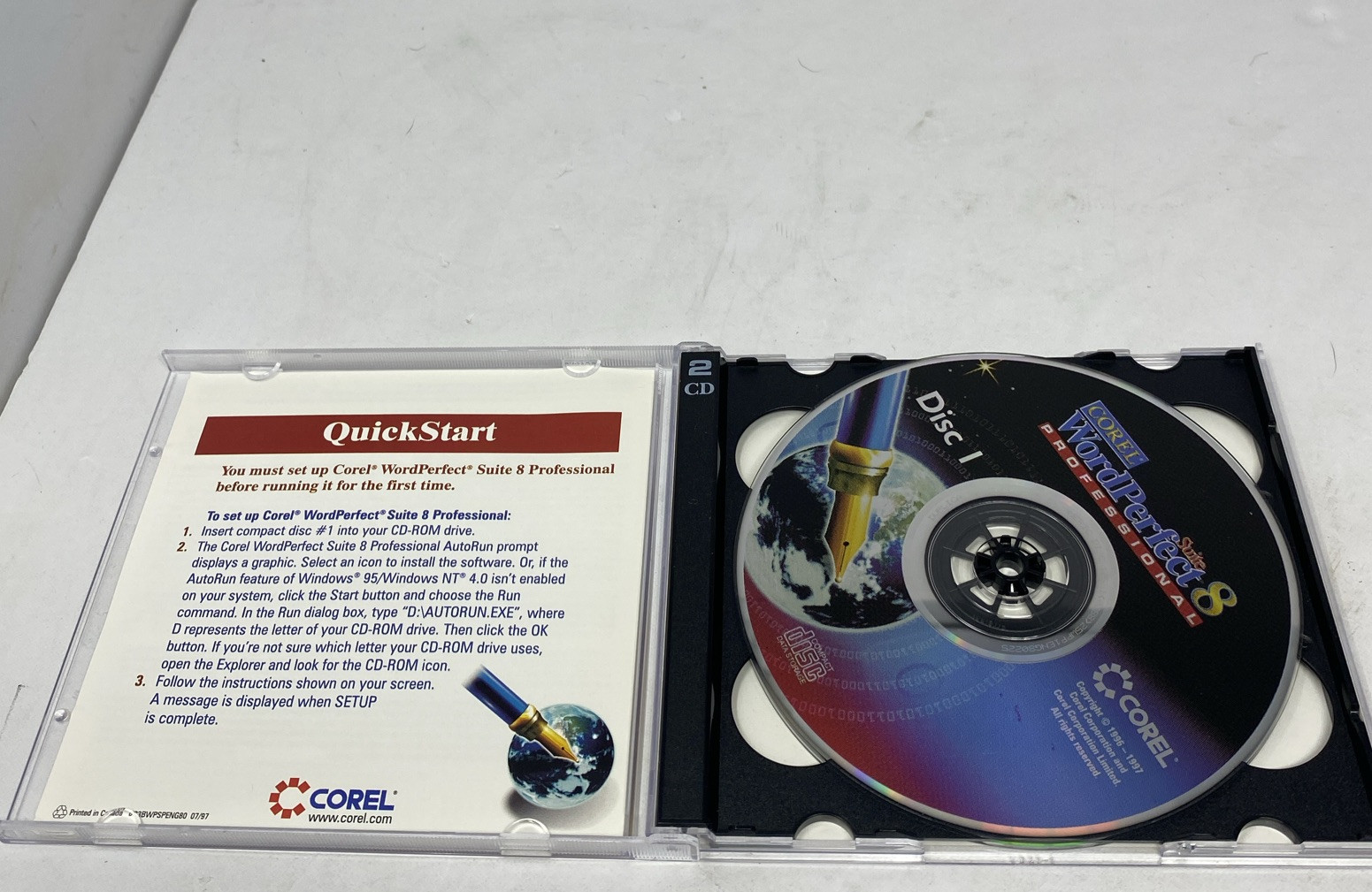 Corel WordPerfect Suite 8 Acad for Windows 95 and NT 4.0 Vintage Software CD-ROM