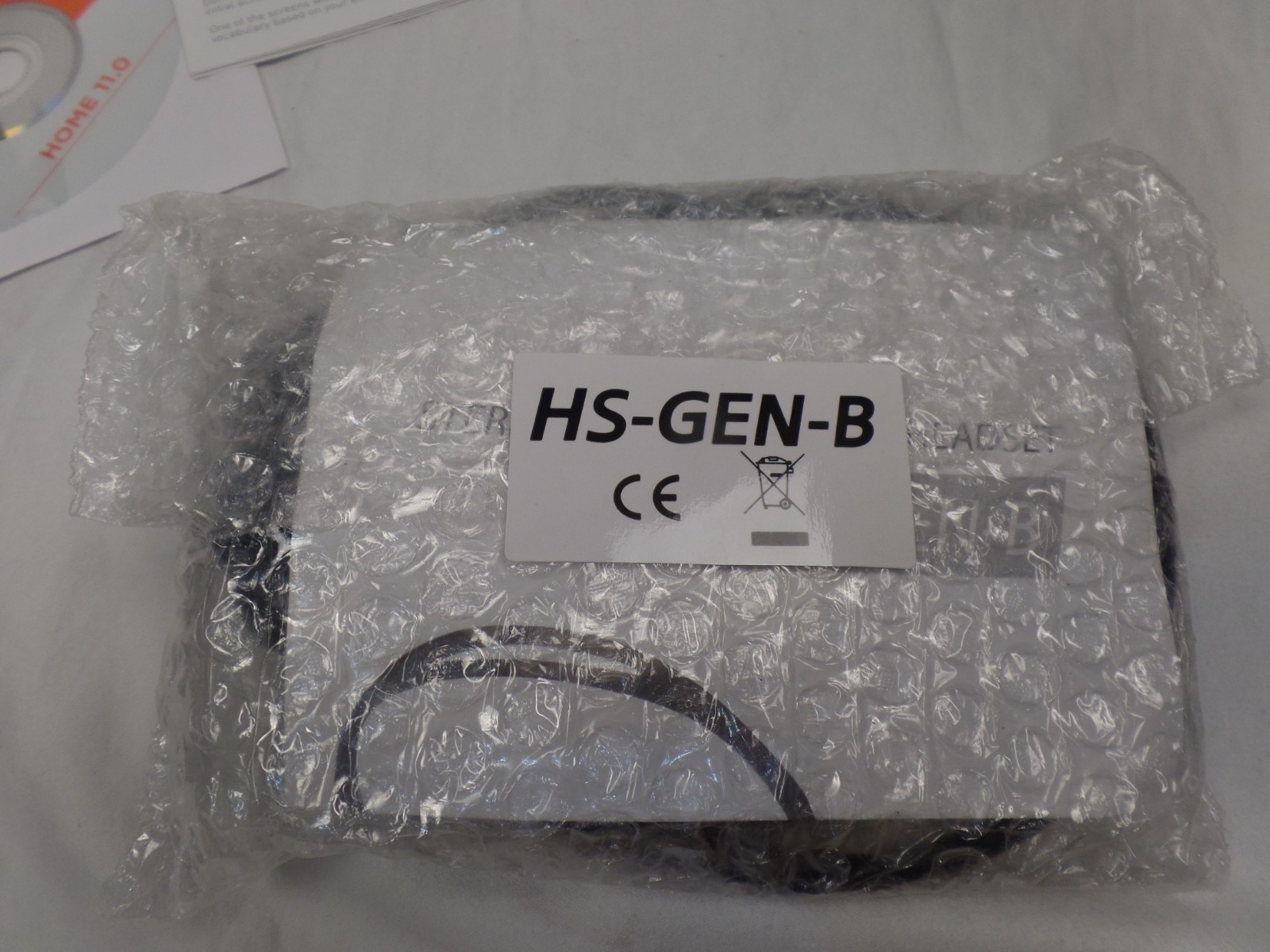 NEW in Open Box Dragon Naturally Speaking Home 11 Old Version Headset Sealed pkg