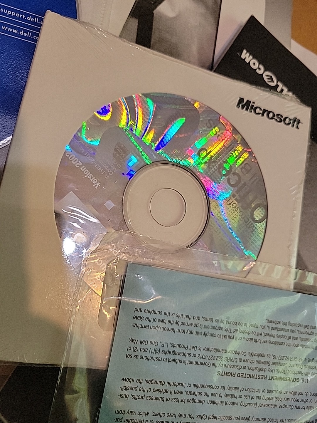 Microsoft Office XP Professional 2002 With Publisher 2002 OEM Discs