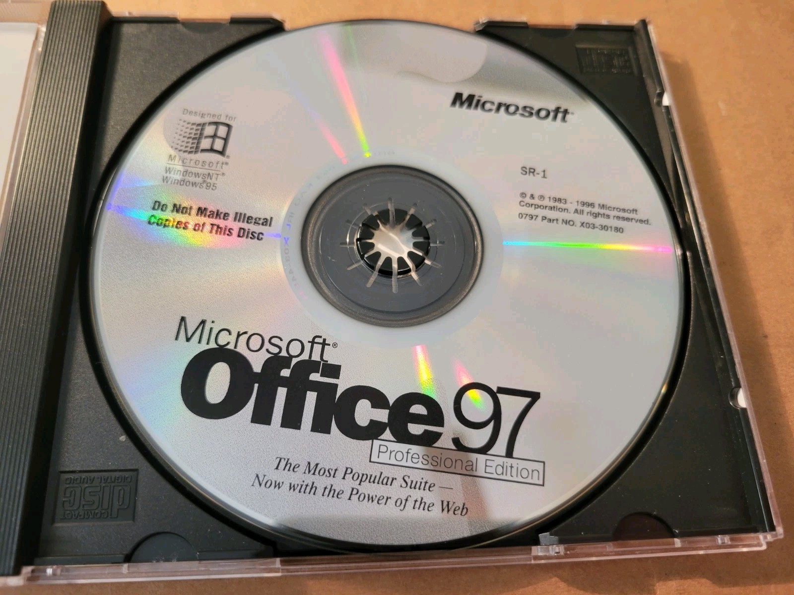 MICROSOFT OFFICE 97 Professional Edition (CD, 1997) with CD Key Code