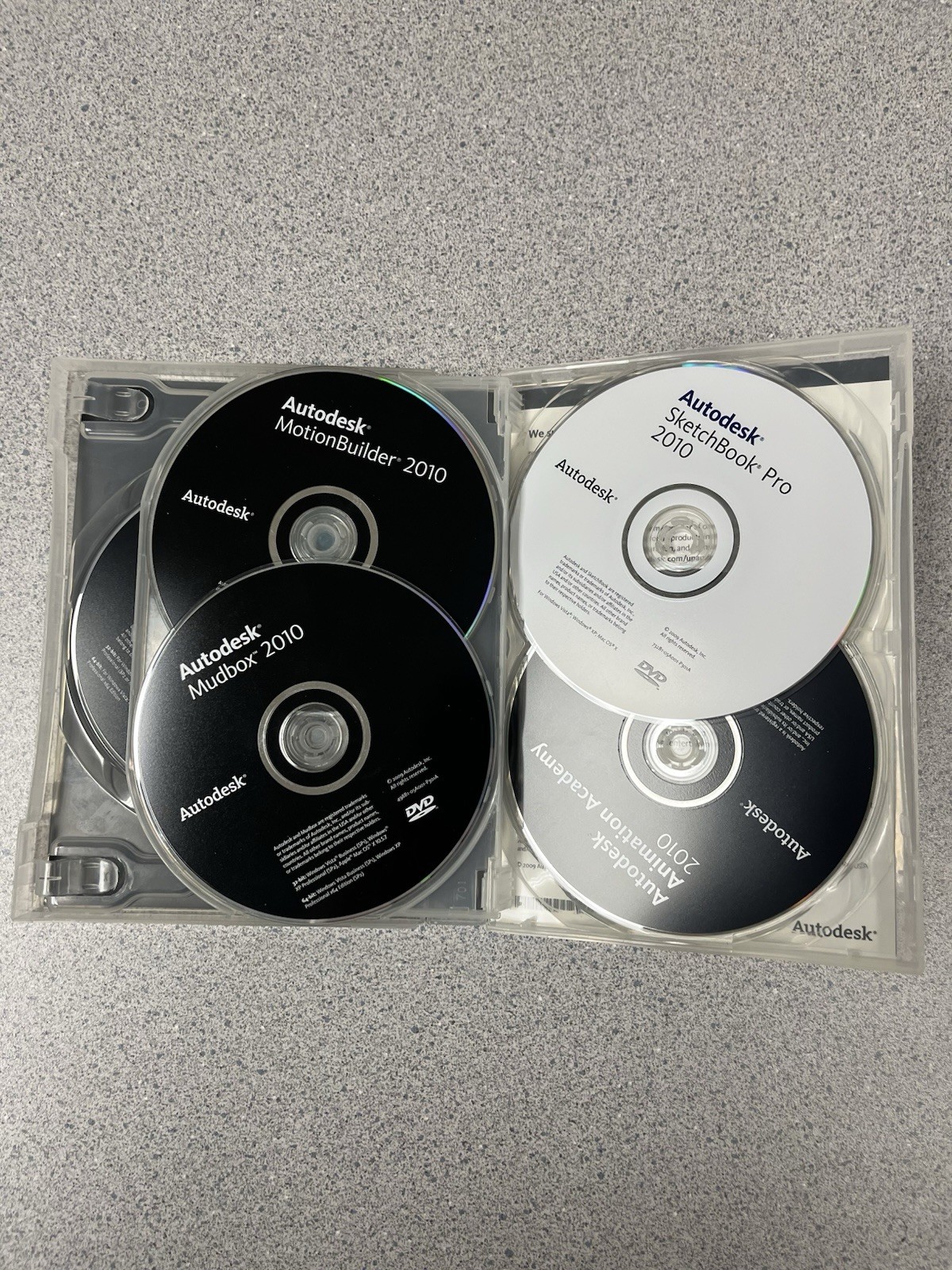 Autodesk Education Suite for Entertainment Creation 2010 Set READ