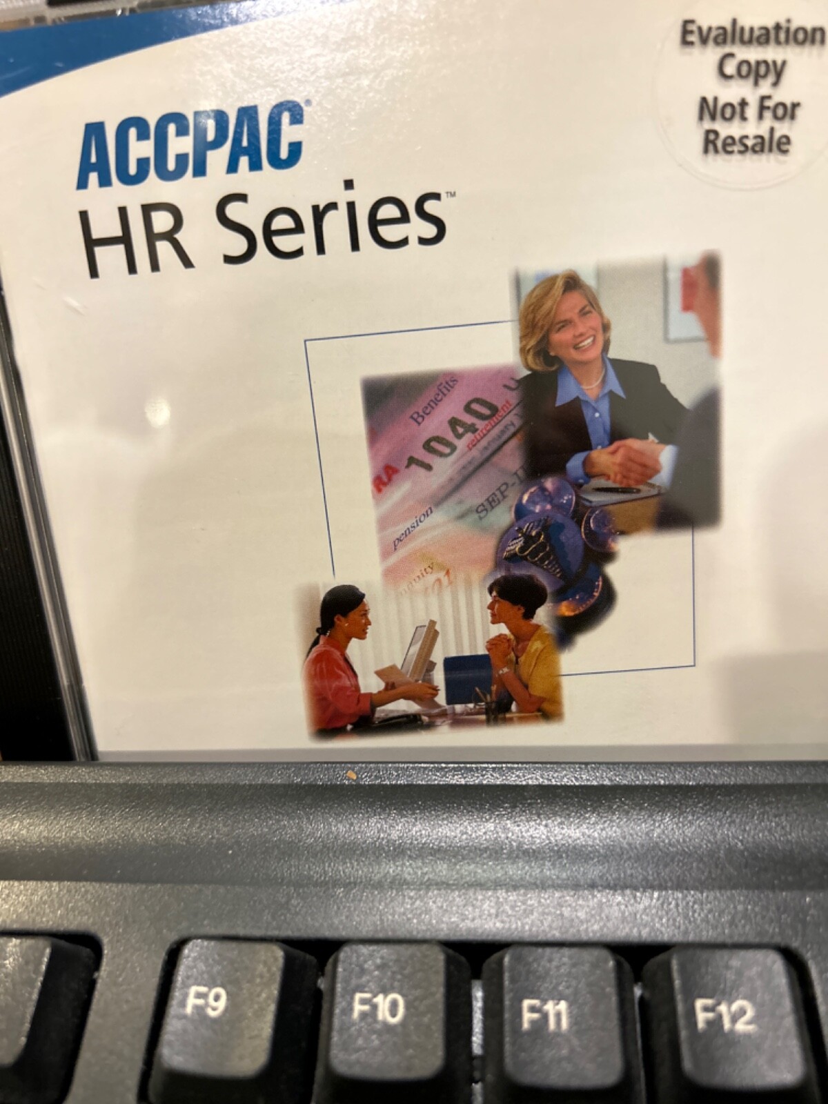 NEW. NEVER USED .ACCPAC HR Series . Corporate Edition v3.1 Evaluation Copy. NFR.