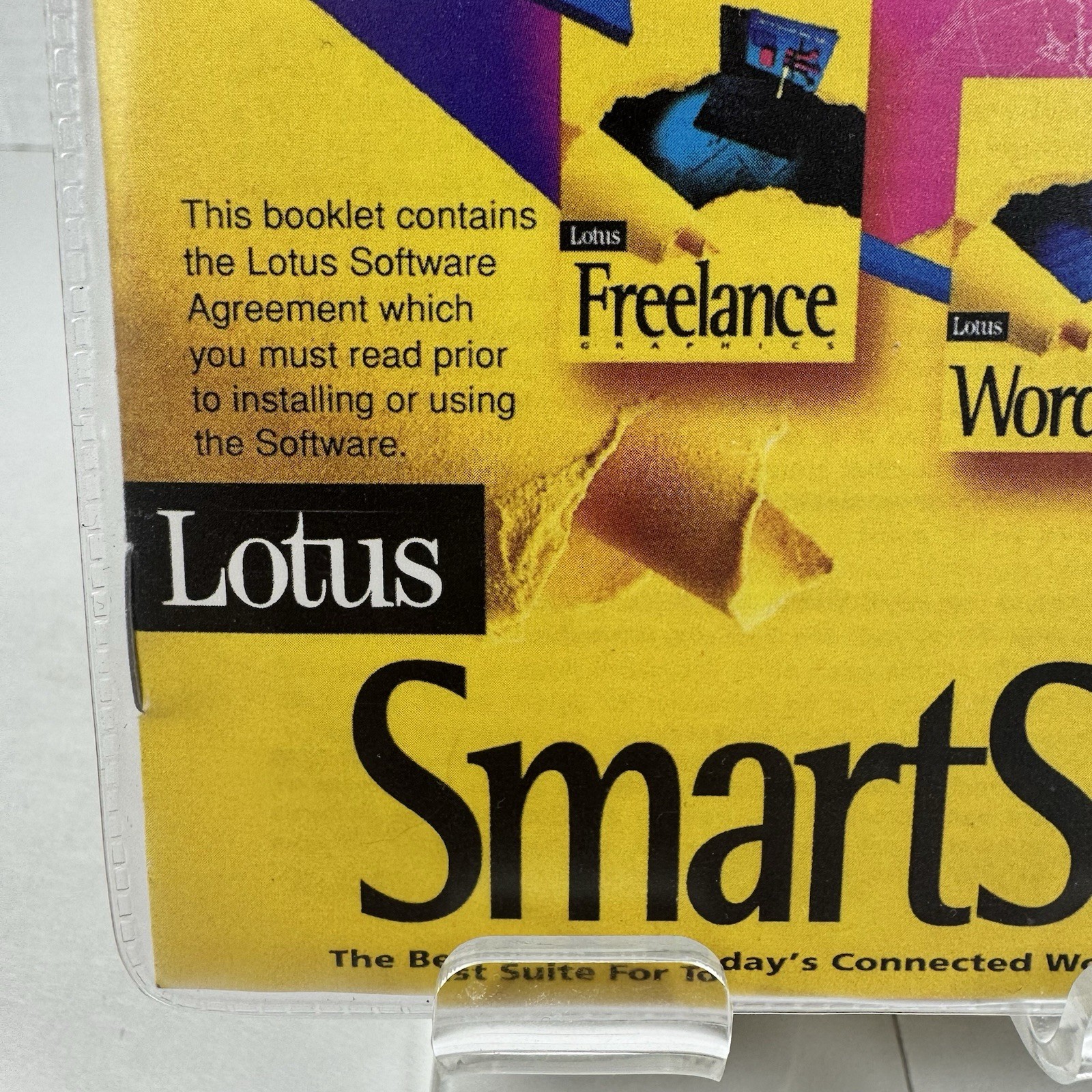 Lotus SmartSuite 97 (WordPro, 123, Organizer, Freelance, Approach) Windows CD