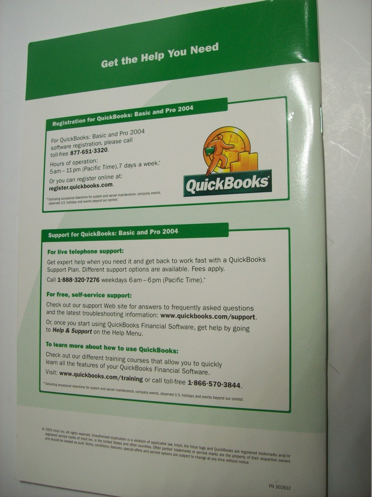 INTUIT QUICKBOOKS PRO 2004 With License for WINDOWS 98/ME/2000/XP, New Open Box