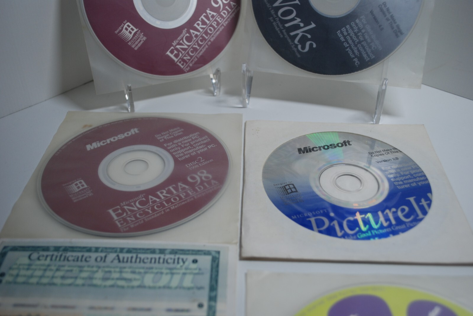 Vintage Microsoft Software Lot Windows 95 With Certificate Tested Works, Encarta