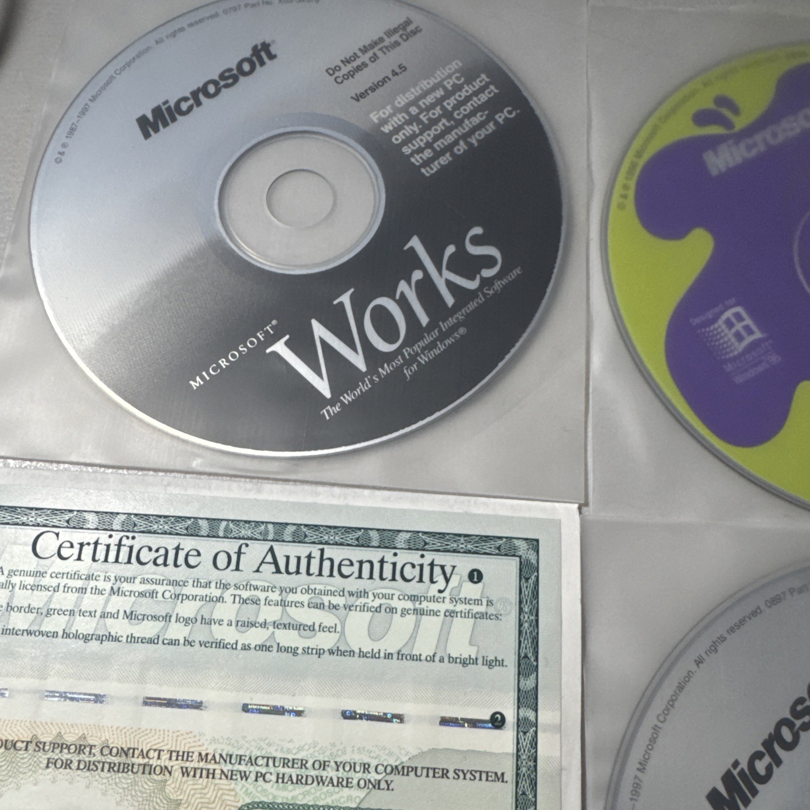 ​Microsoft Works 4.5 Encarta 98 Picture It Vintage PC Software COA OEM Bundle CD