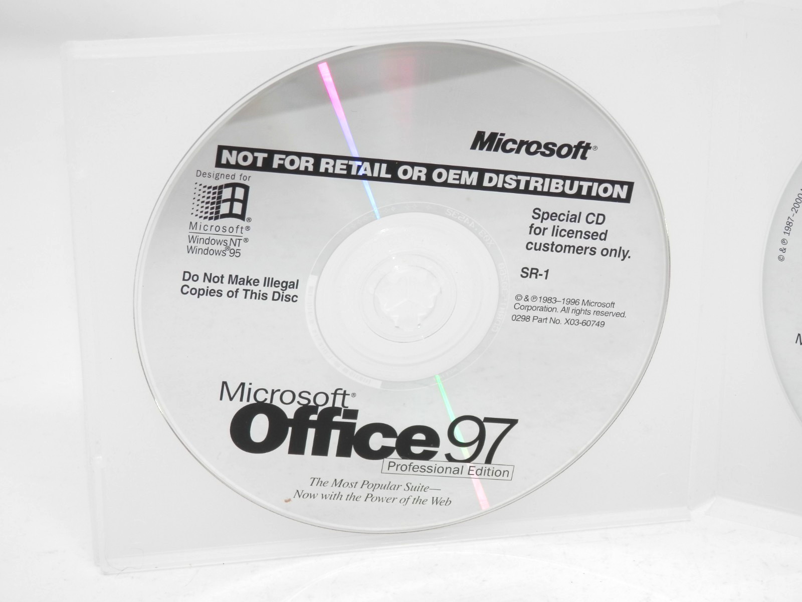 Microsoft Works 6.0 & Money 2001 & Office 97 Vintage Software CD-ROM