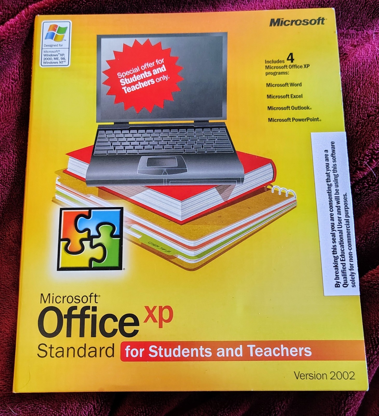 Microsoft Office XP Standard For Students And Teachers. Version 2002.