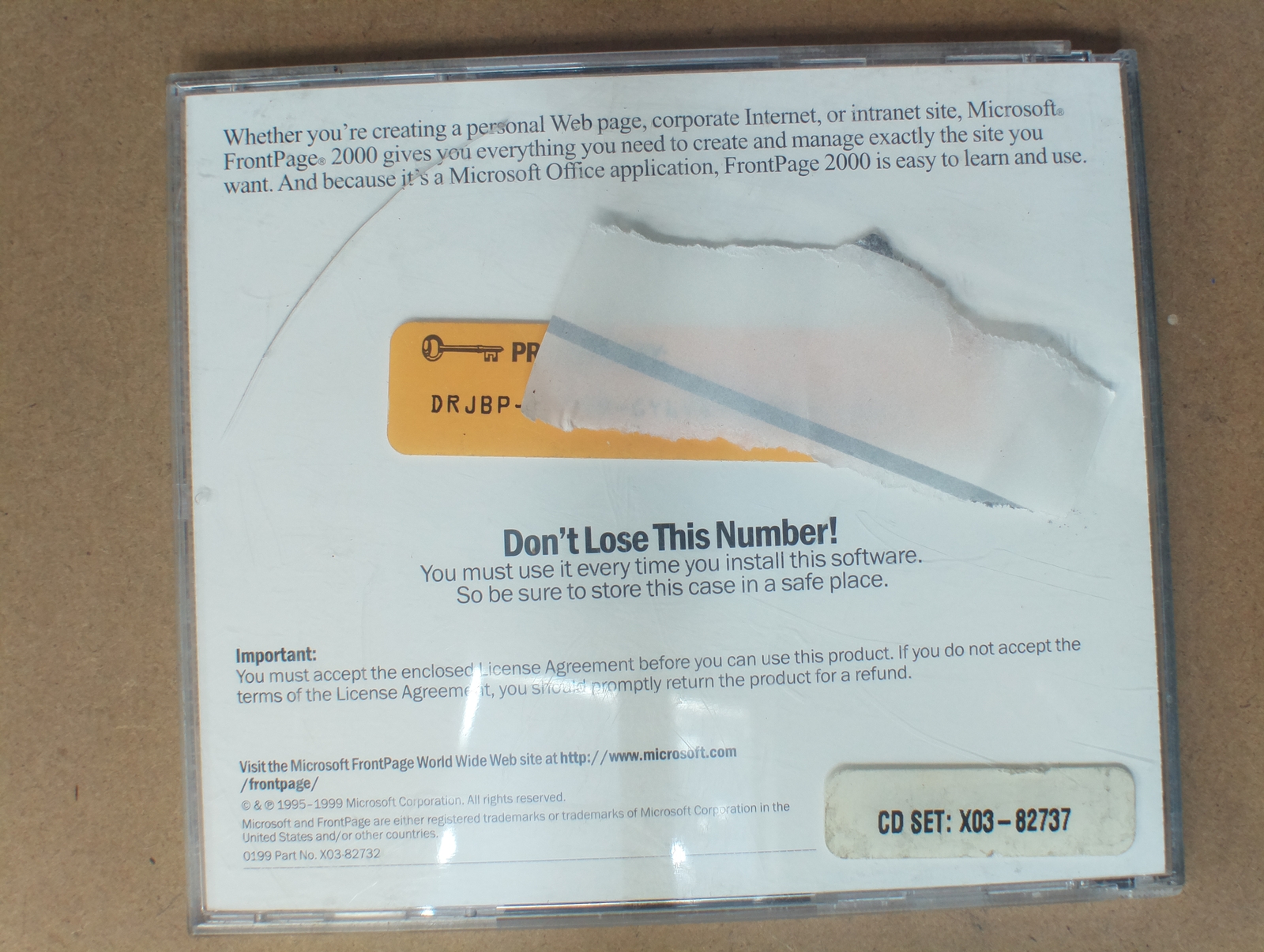 Microsoft FrontPage 2000 Upgrade Install CD With Product Key