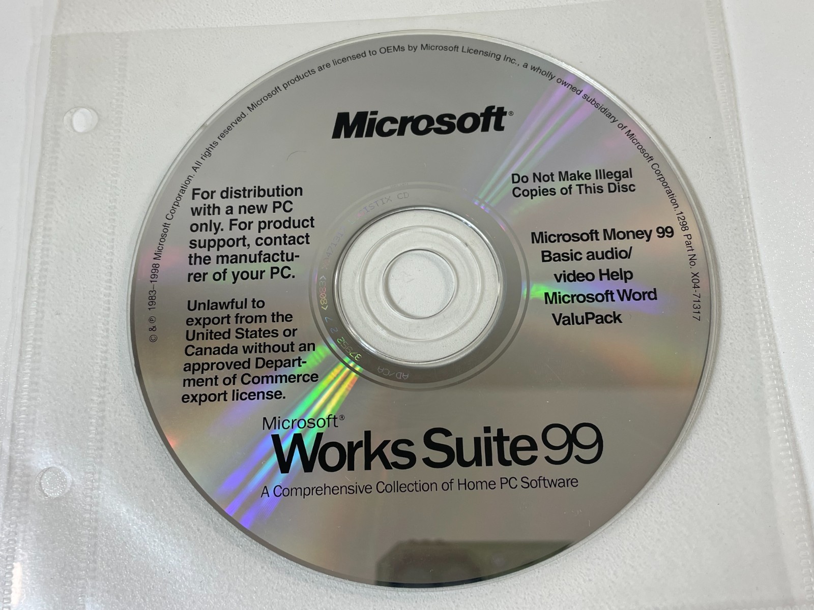 Vintage Microsoft Works Suite 99 3-Disc Set DISCS ONLY, NO PRODUCT KEY Software