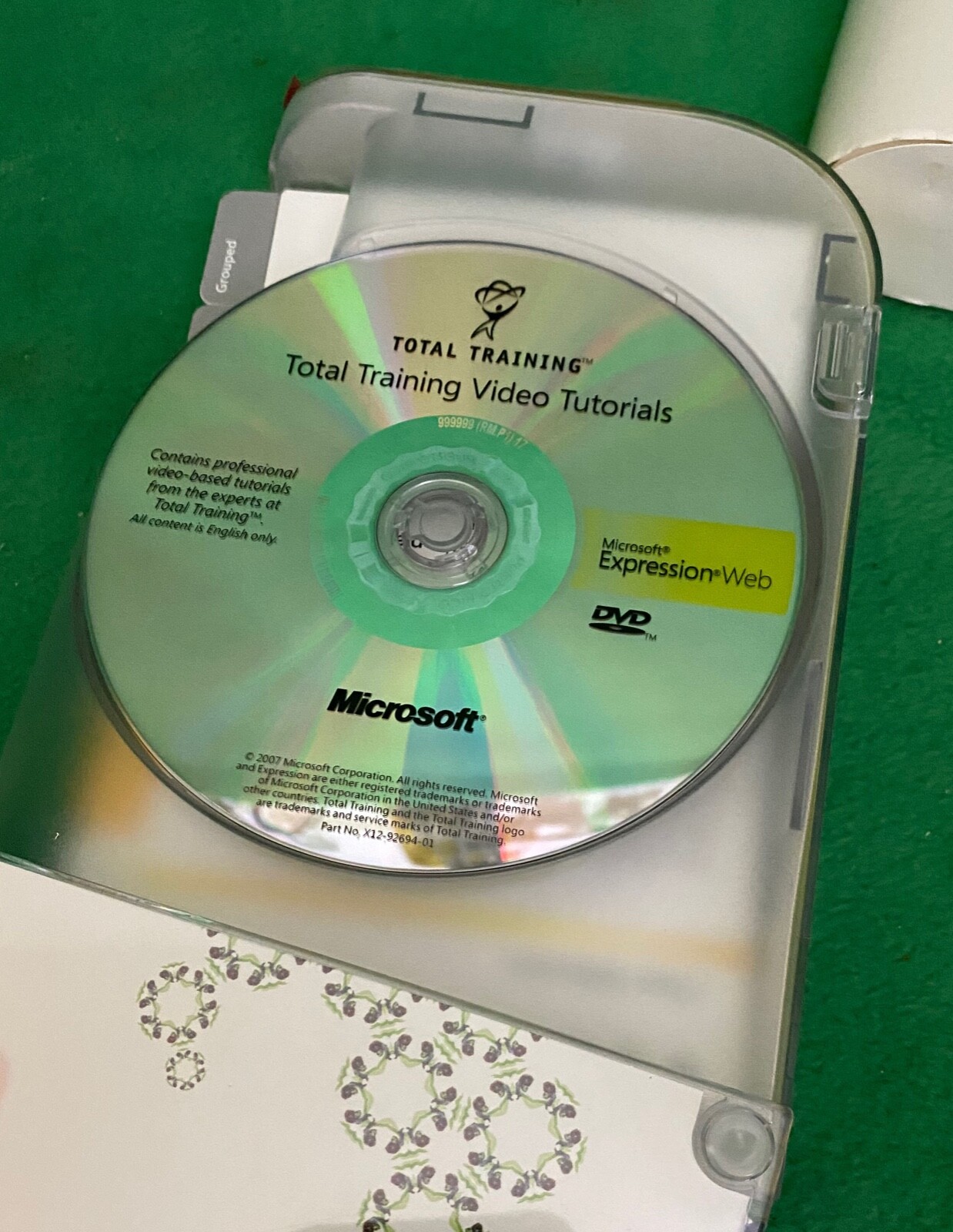 Microsoft Office Professional 2007 BONUS Expression Web 2007 & Office 2007.