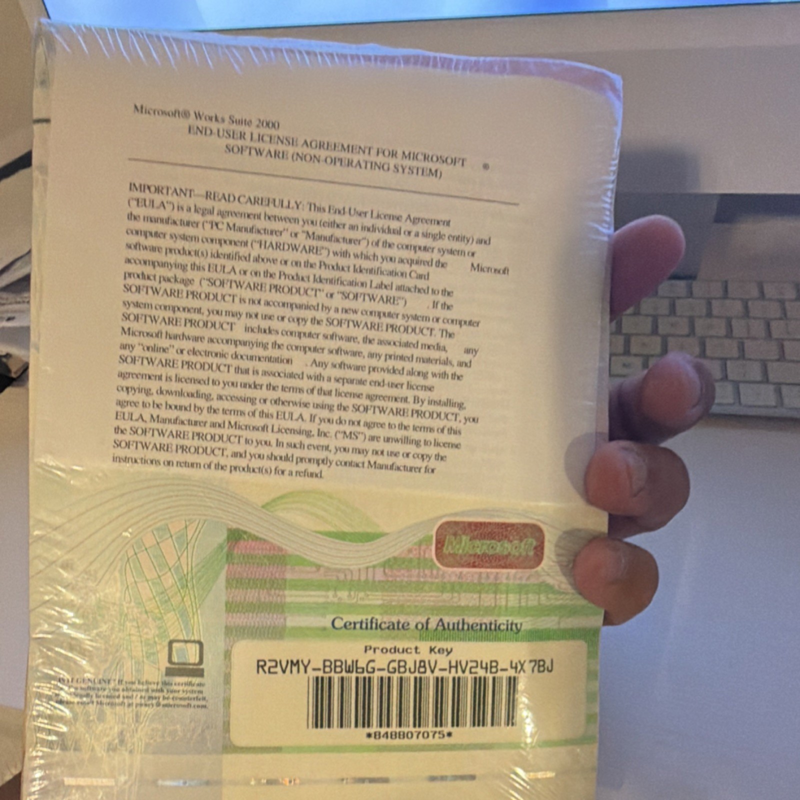 Microsoft Works Suite 2000 Office Software Suite Media Enclosed