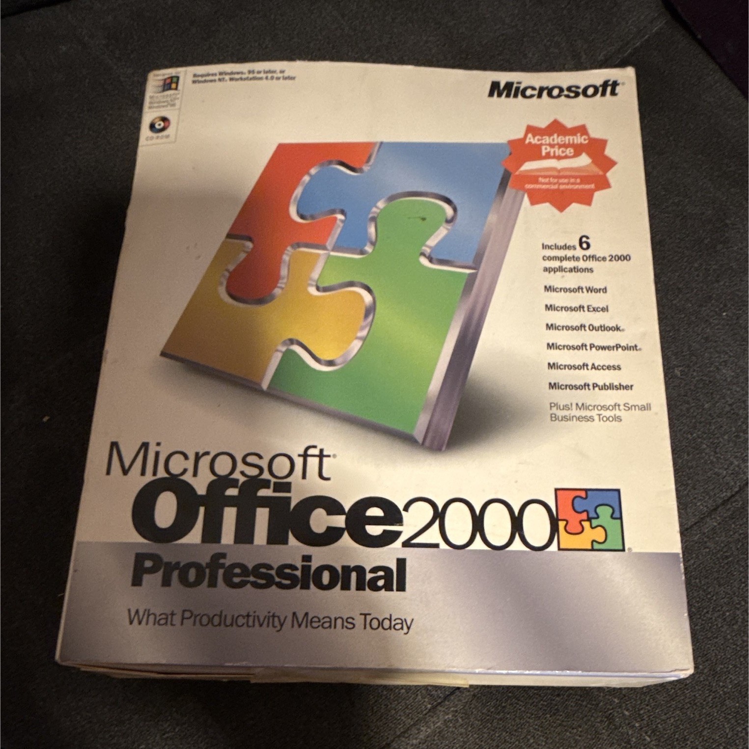 Microsoft Office 2000 Professional Academic CD-ROM English for Windows 1 PC
