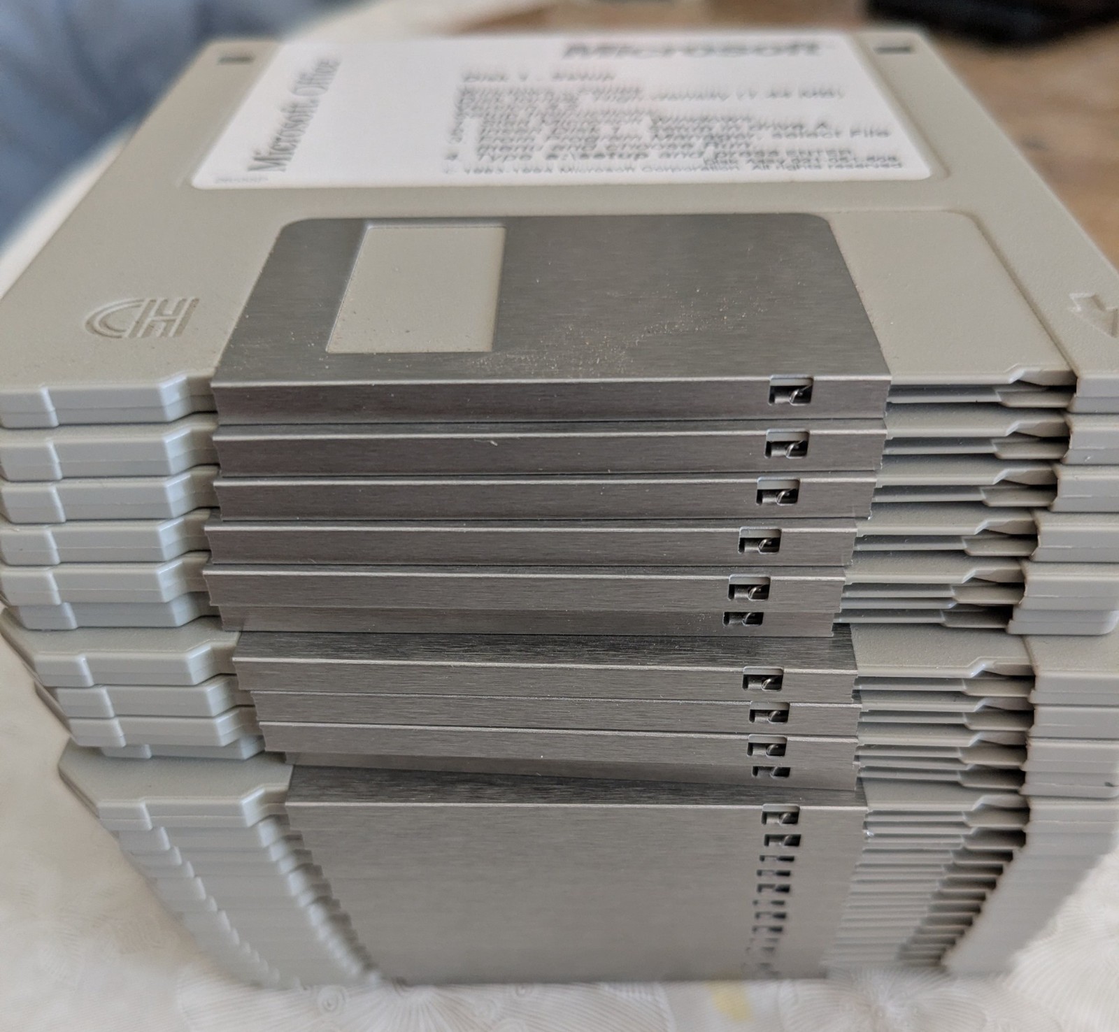 Early Microsoft Office Version 4.2 23 Floppy Discs 3.5″ 1983-1994 Vntg software