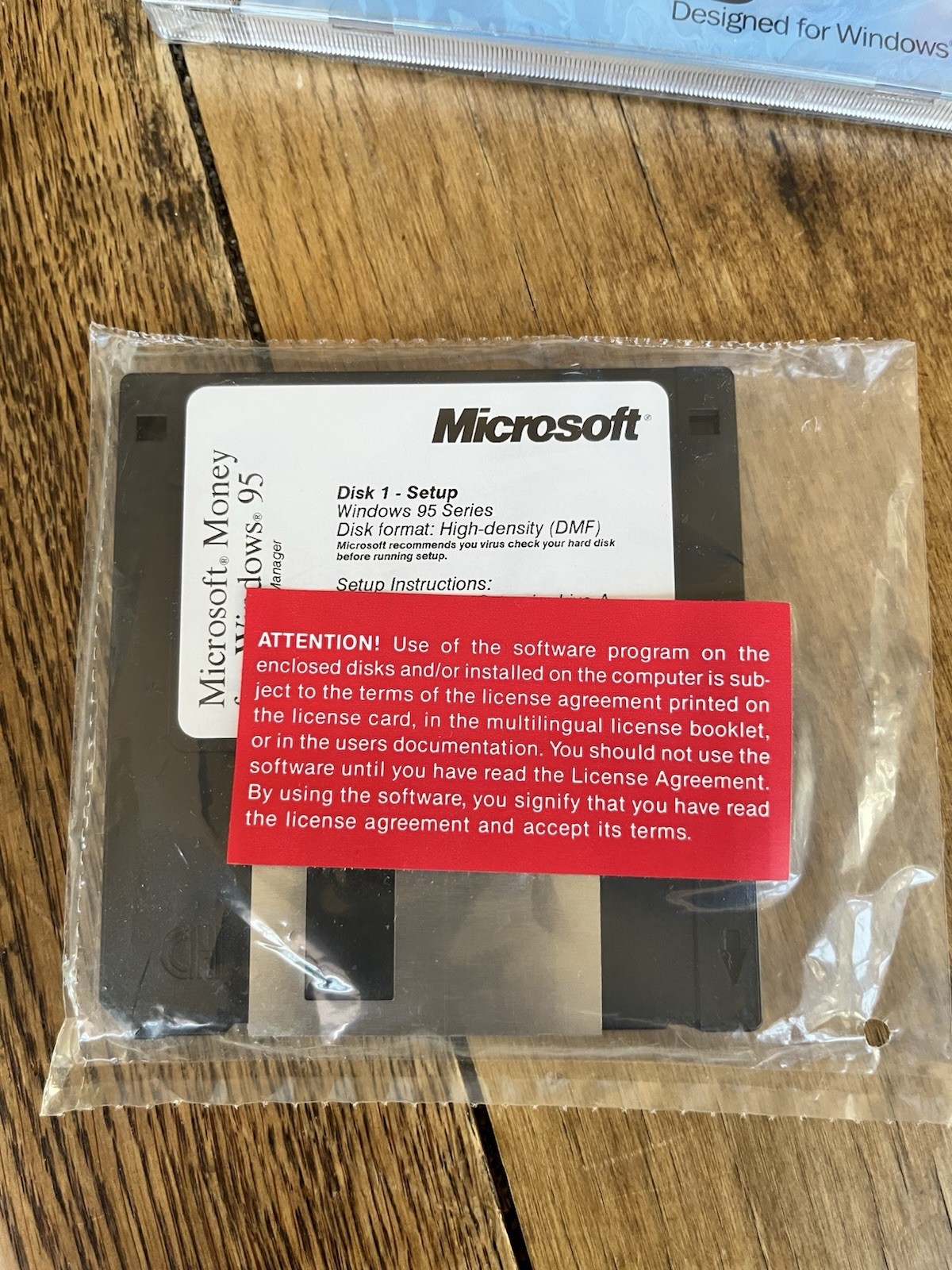 NEW Microsoft Money Windows 95 CD & 3.5” Disc Complete Retail Box – Sealed Discs