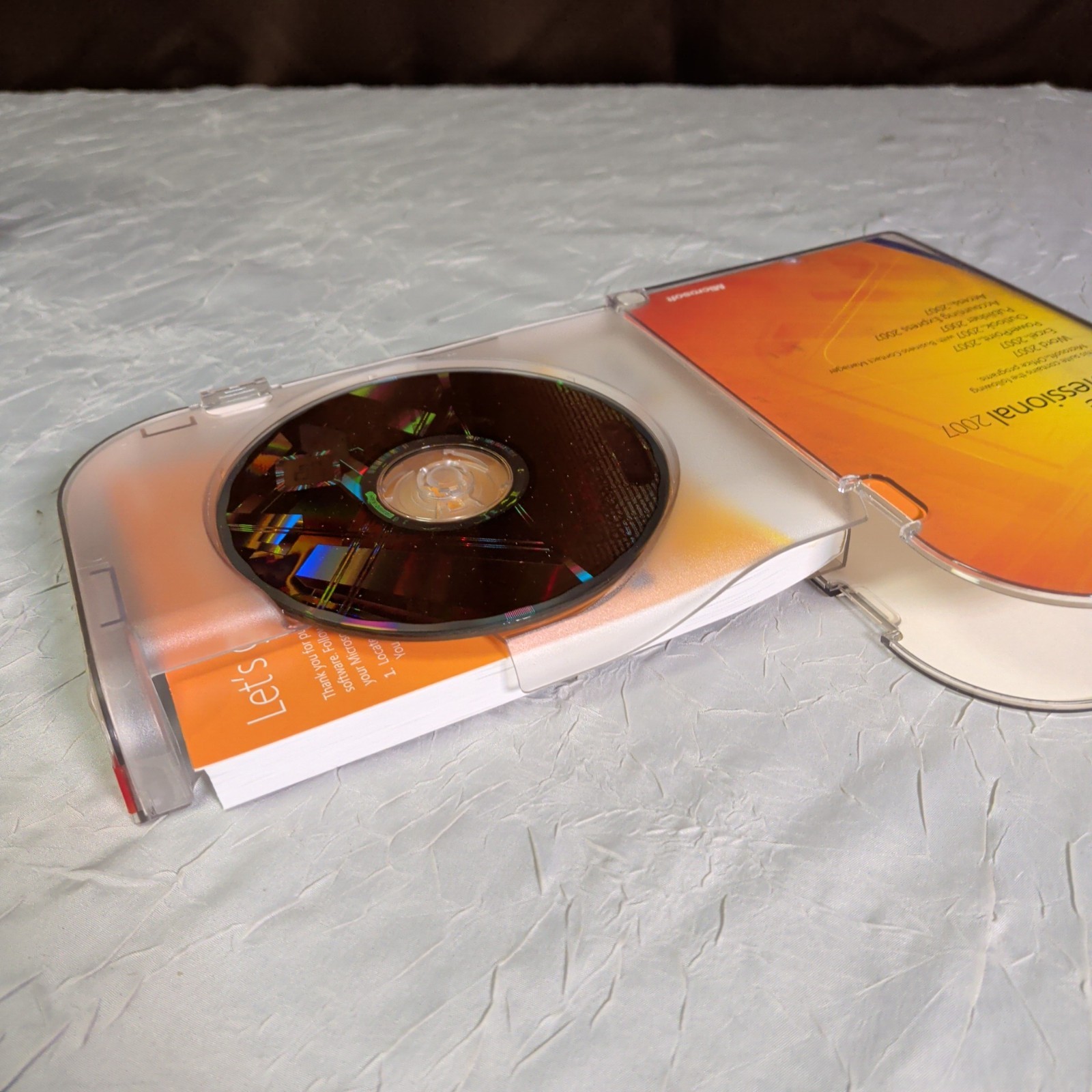 Microsoft Office 2007 Professional Full English Retail Version w/ Product Key