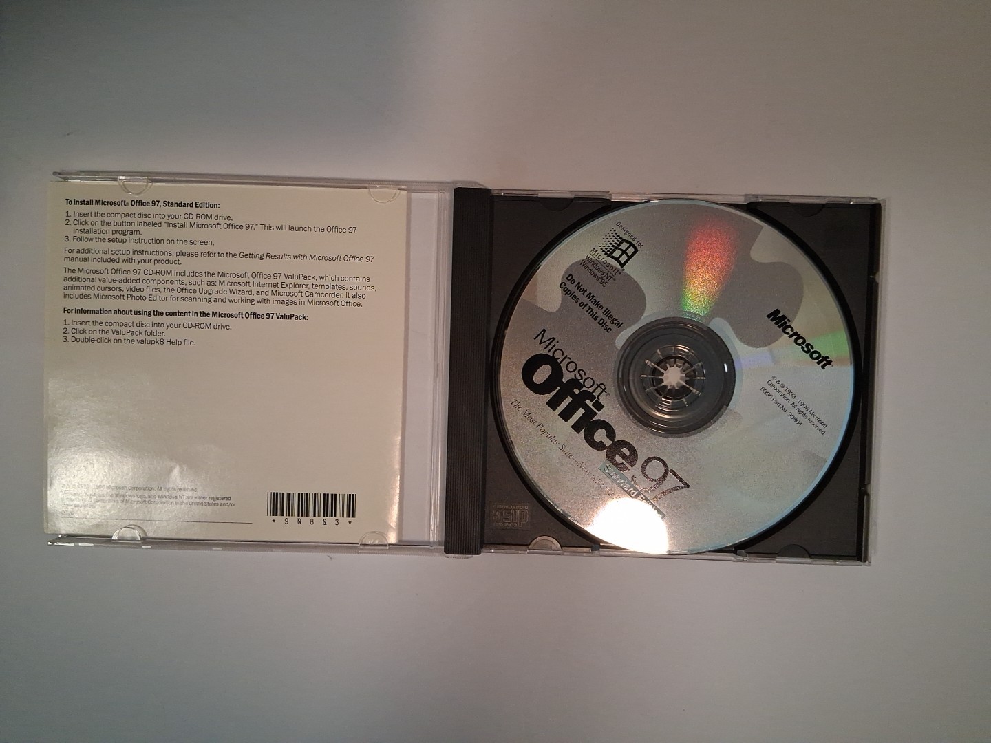 Microsoft Office 97 Standard Edition PC CD-ROM Software w CD Key on back of case