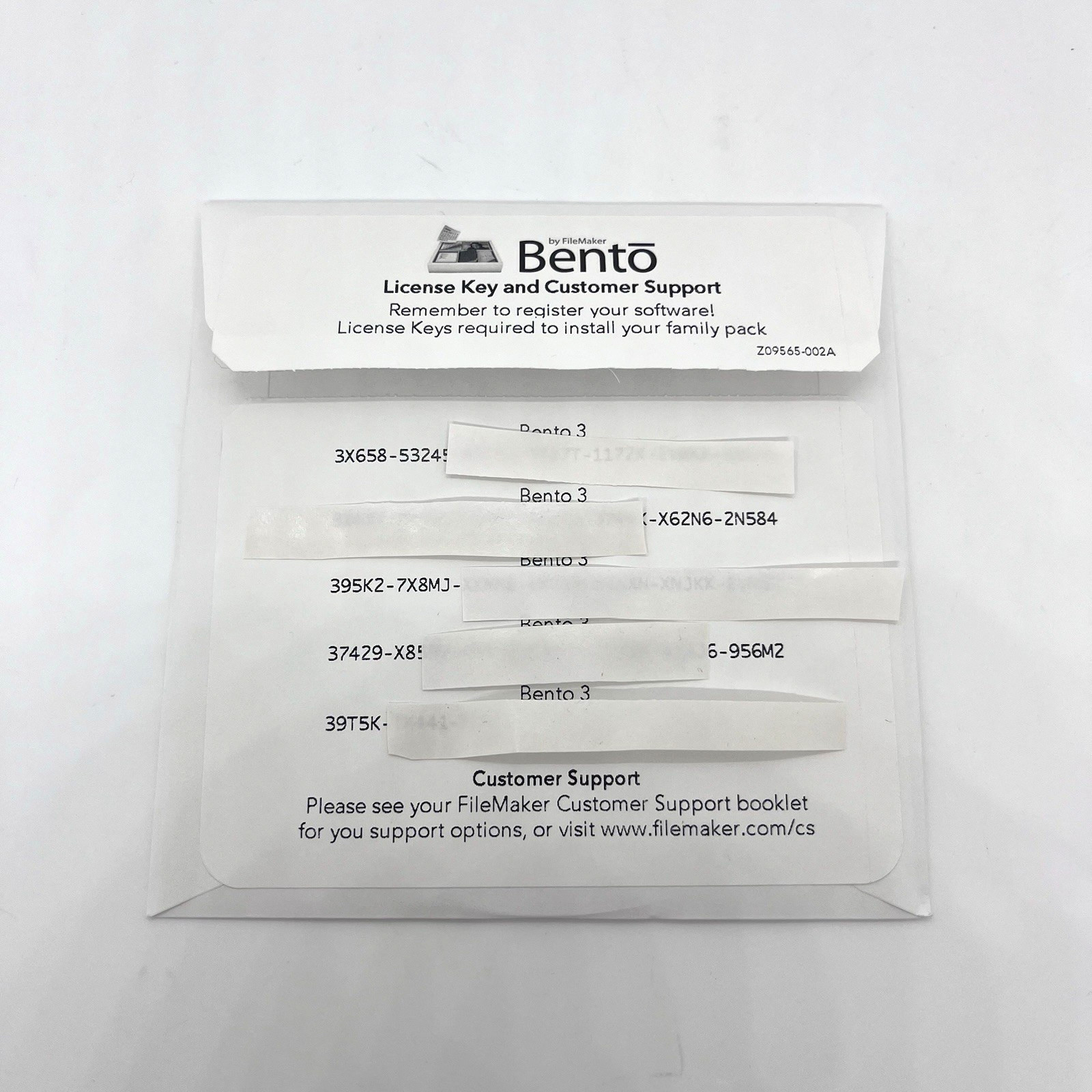 Bento 3 by FileMaker Family Pack Mac Retail Box CD w Serial Keys – TW346LL/A