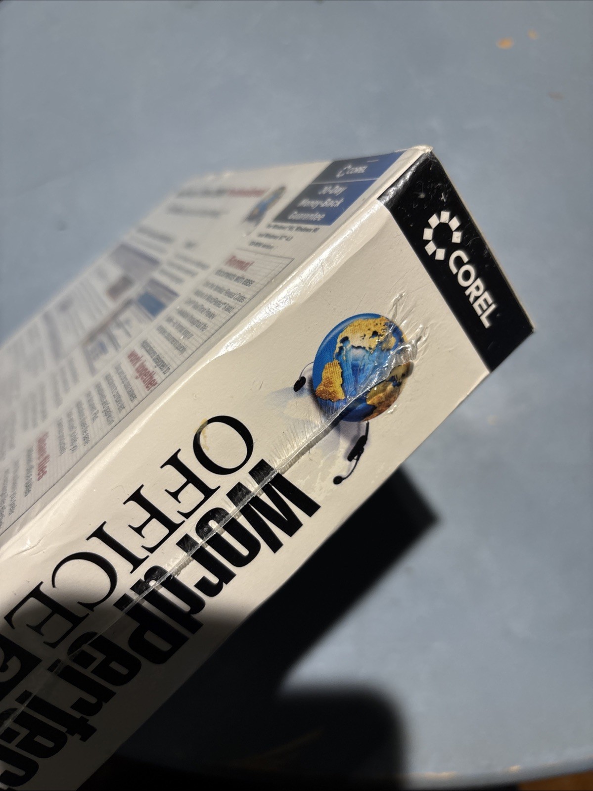 Word Perfect Office 2000 Professional Academic WordPerfect 2000 NEW