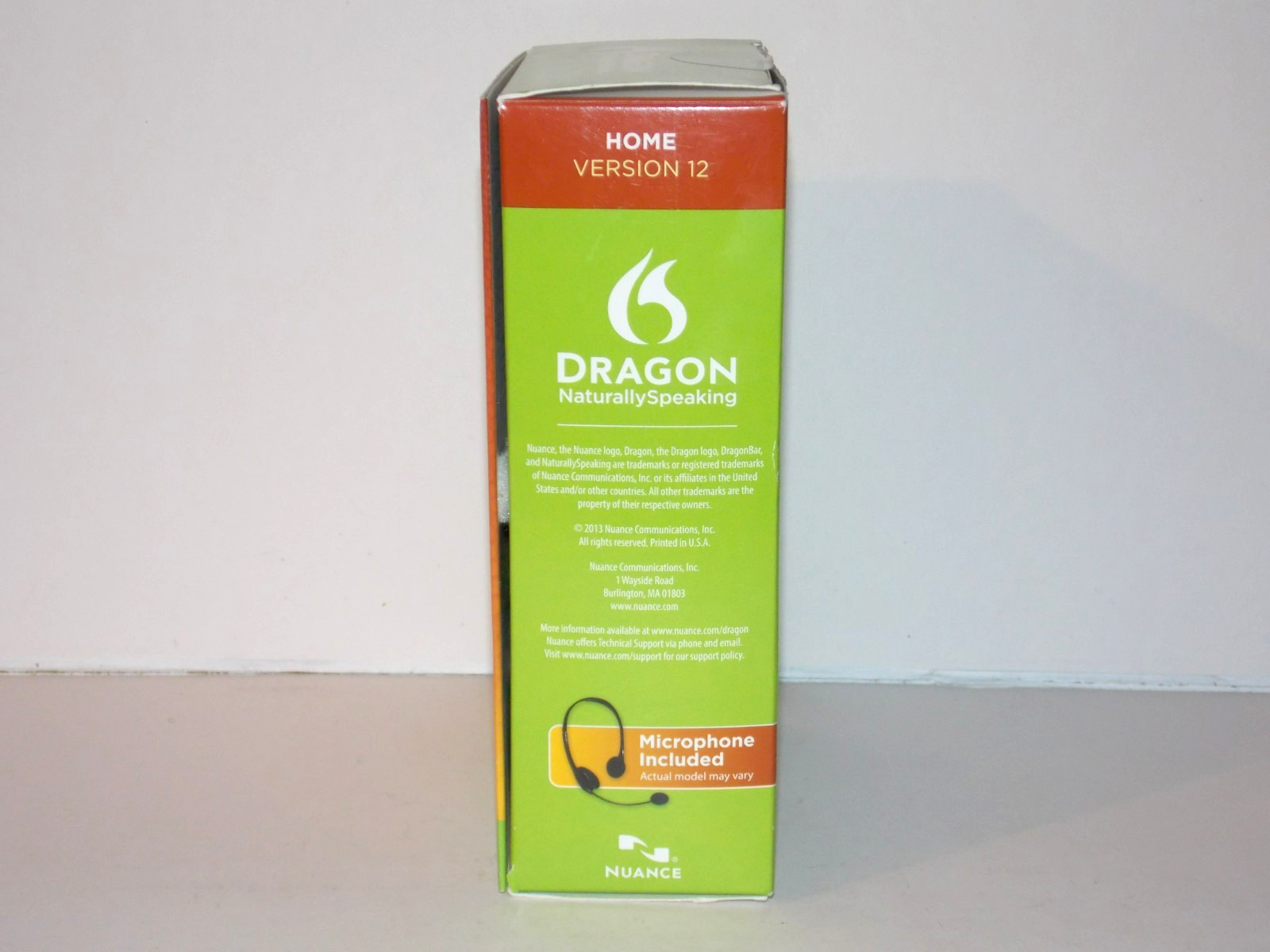 NEW Dragon Naturally Speaking 12 Home Edition Speech Recognition Software w/ Mic