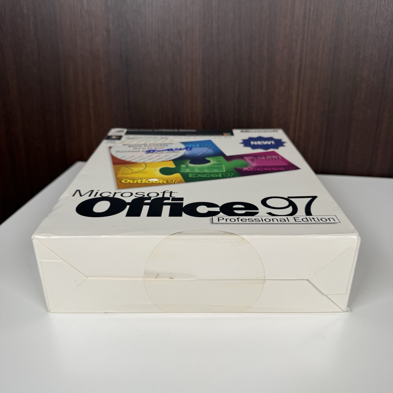 Microsoft Office 97 Professional Edition – NEW SEALED – Big Box