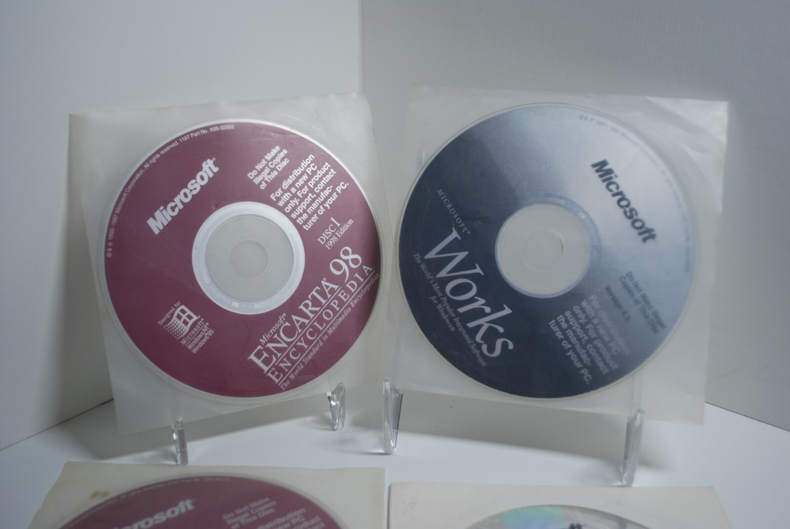 Vintage Microsoft Software Lot Windows 95 With Certificate Tested Works, Encarta