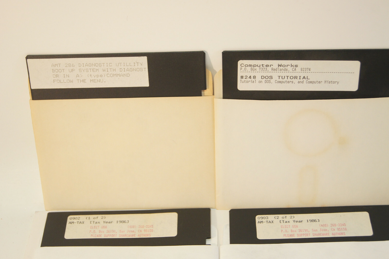 24 Vintage 5.5″ Floppy Discs AMT DOS Accounting Softwarehouse Tax Money Counts